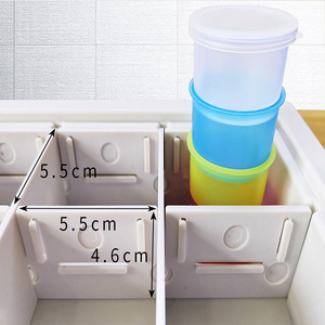 Plateau à médicaments en plastique ABS épaissi, 48 à 60 compartiments avec couvercle anti-poussière pour boîtes de rangement de pilules - Product Image 2