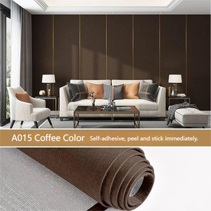 Vente en gros de rouleaux de <span class=keywords><strong>papier</strong></span> <span class=keywords><strong>peint</strong></span> non tissé auto-adhésif <span class=keywords><strong>gris</strong></span> <span class=keywords><strong>clair</strong></span> Décoration de bureau et de maison en coton minimaliste moderne - Product Image 4