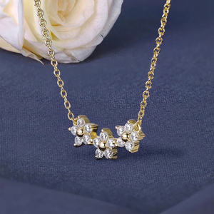Collar de Moda con Brillantes en Forma de Estrella, Collar de Clavícula con Colgante de Moissanita en Forma de Planta, Dulce Collar con Colgante de Tres Flores para Mujer - Product Image 2