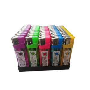 Cigarette Électronique Jetable ou Rechargeable, Briquet Personnalisé au Gaz <span class=keywords><strong>Butane</strong></span> Piézo, Fabricant de Briquets Encendedor - Product Image 3