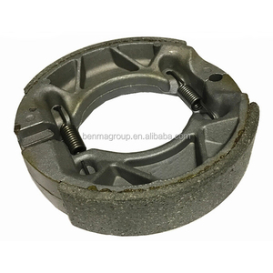 Pièces de <span class=keywords><strong>moto</strong></span> YBR125, chaussures de frein, pour Yamaha YBR125 - Product Image 1
