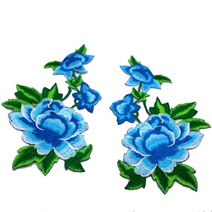 1 Cặp Hồng Đỏ Hoa Xanh Thêu Miếng Vá Cho Quần Áo - Product Image 3