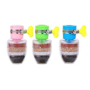 Vente en gros de purificateur d'eau pour robinet à 6 couches, 360°. Buse rotative en charbon de coco pour la cuisine domestique - Product Image 1