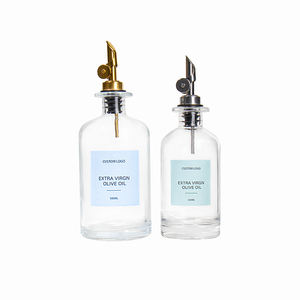 Botella de <span class=keywords><strong>aceite</strong></span> de <span class=keywords><strong>oliva</strong></span> de vidrio transparente personalizada automática de gama alta de 375ml y 500ml con dispensador de boquilla y etiqueta personalizada - Product Image 2