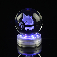 Belle boule de cristal Pokeball avec gravure 3D de Mewtwo Pokemon, base LED, cadeaux de Noël