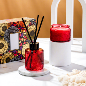 Wholesale Premium Embossed Glass <b>Bottle</b> Aromatherapy Gift Box Sulfate Free Alcohol Free Eco-Friendly Soy Wax <b>Reed</b> <b>Diffuser</b> Set - Product Image 4