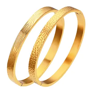 Stainless Steel 18K Gold Luxury Saudi Arabia Jewelry New Custom Wholesale Latest Designs Non Tarnish Wood Grain Ladies Bangle