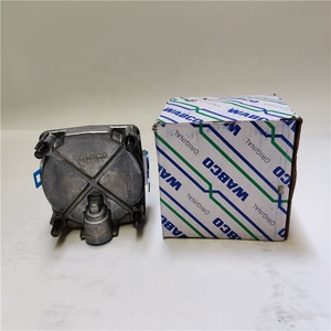 Originele Sinotruk <span class=keywords><strong>Howo</strong></span> A7 Truck Onderdelen Service Rem Relais Klep WG9000360524 Voor Verkoop - Product Image 2