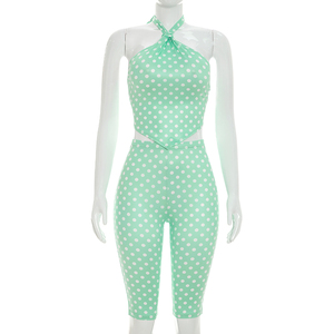 Viviblook Q26ST092 Conjunto de 2 piezas de pantalones cortos con estampado de lunares y top sin mangas con cuello halter y espalda descubierta para mujer - Product Image 3