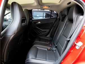 SUV de boutique de alta calidad para Mercedes.Benz <span class=keywords><strong>GLA</strong></span> 2018 <span class=keywords><strong>GLA</strong></span> <span class=keywords><strong>200</strong></span> Dynamic Hybrid Gas Dirección de <span class=keywords><strong>mano</strong></span> derecha Venta al por mayor barata - Product Image 5