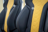 Accessoires de voiture sur mesure Housses de siège 5 sièges en cuir pour BMW X4 E46 E90 E60 F30 F10 E39 F20 G20 E36 E87 G30 E92 X5 E70 E91 F11