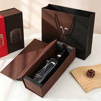 Boîte cadeau personnalisée pour bière et brandy, en carton rigide brun foncé mat, estampage à chaud, emballage de luxe pour bouteilles, vente en gros
