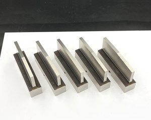 Inserto per Punzonatrice CNC Amada con Torretta Spessa, Stazione D, Punzone RE 80*5 - Product Image 4