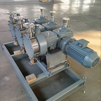 Pompe doseuse à diaphragme triplex avec 3 têtes de pompage |   Pompe doseuse hydraulique pour injection de plusieurs fluides |   Précision ±10%