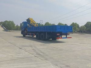 Grue montée sur camion Dongfeng de 8 à 20 tonnes, grue à flèche télescopique hydraulique de 20 m pour la construction et le levage - Product Image 4