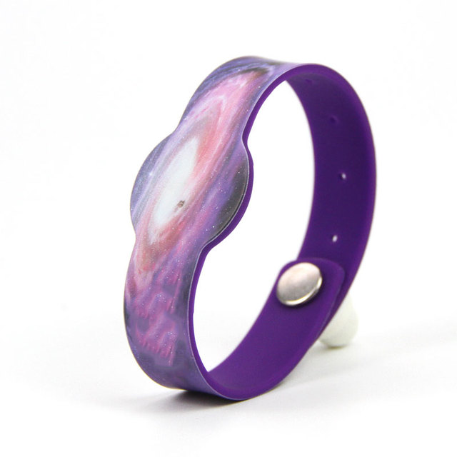Multifunction fashion 13.56mhz silicone adjustable rfid sport wristband bracelet Identification NFC smart band