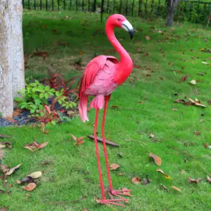 Metal Flamingos Decoração de jardim Metal Artes Decoração ao ar livre família Estacas de pés de metal para jardim