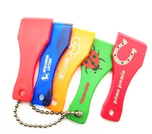 Lottery Scratcher Tool Plastic Scraper Tool Keychain Scoop Shape Lotto Scratcher Keyring Gambler Lucky Gift for Lottery Tickets