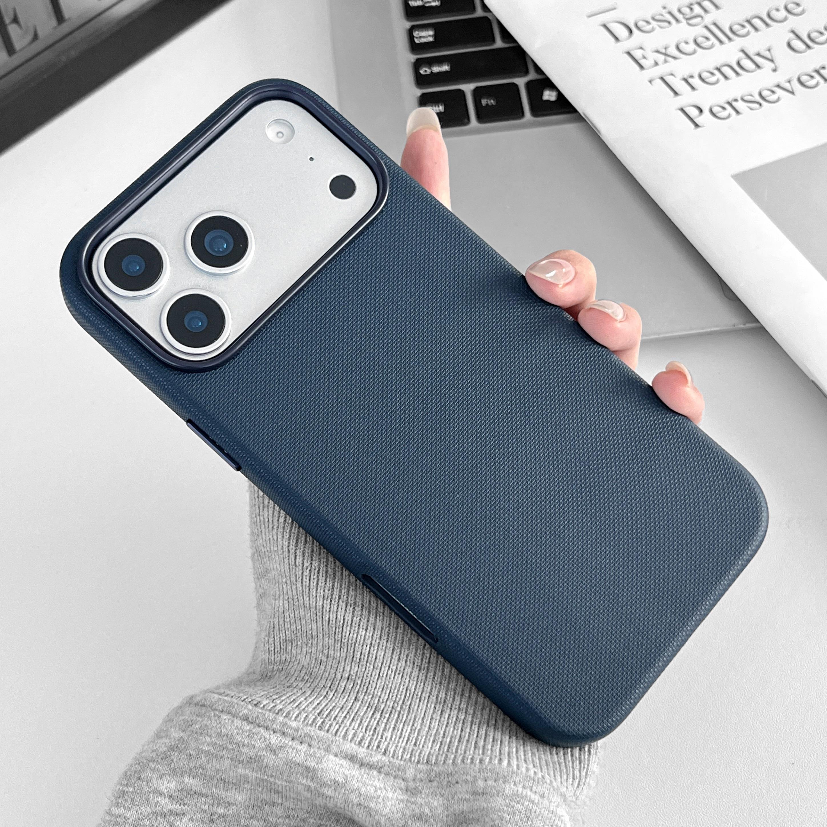 นกยูงสีฟ้า