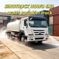 Camion-citerne HOWO 6x4 économique pour le contrôle de la poussière dans les mines et le lavage des ports, avec réservoir épais, grande pompe et longue portée de pulvérisation
