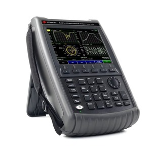 Analyseur de réseau micro-ondes portable Keysight / Agilent N9927a Fieldfox, 18 GHz - Product Image 2