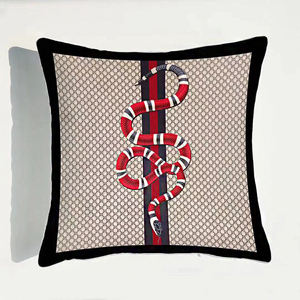 Funda de Almohada con Estampado Digital de Estilo Étnico Personalizado, Funda de Almohada de Fibra de Poliéster con Patrón Misterioso - Product Image 3