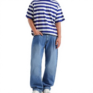 Jean en denim bleu clair coupe droite pour homme, classique, cinq poches, décontracté, en coton délavé, vente en gros personnalisée - Product Image 1