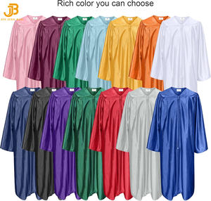 Set di Toga e Stola per Laurea Personalizzabile con Logo, in Fibra di Poliestere, per Adulti Universitari, con Nappa 2026 - Product Image 4