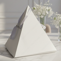 Emballage alimentaire personnalisé, boîte à gâteau pyramide, plateau en kraft avec laminage mat pour empiler et servir les aliments