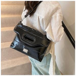 Sac pliable décontracté de grande capacité pour femme, sac à bandoulière unique pour femme en cuir souple, sac à main fourre-tout pour la vie quotidienne - Product Image 1