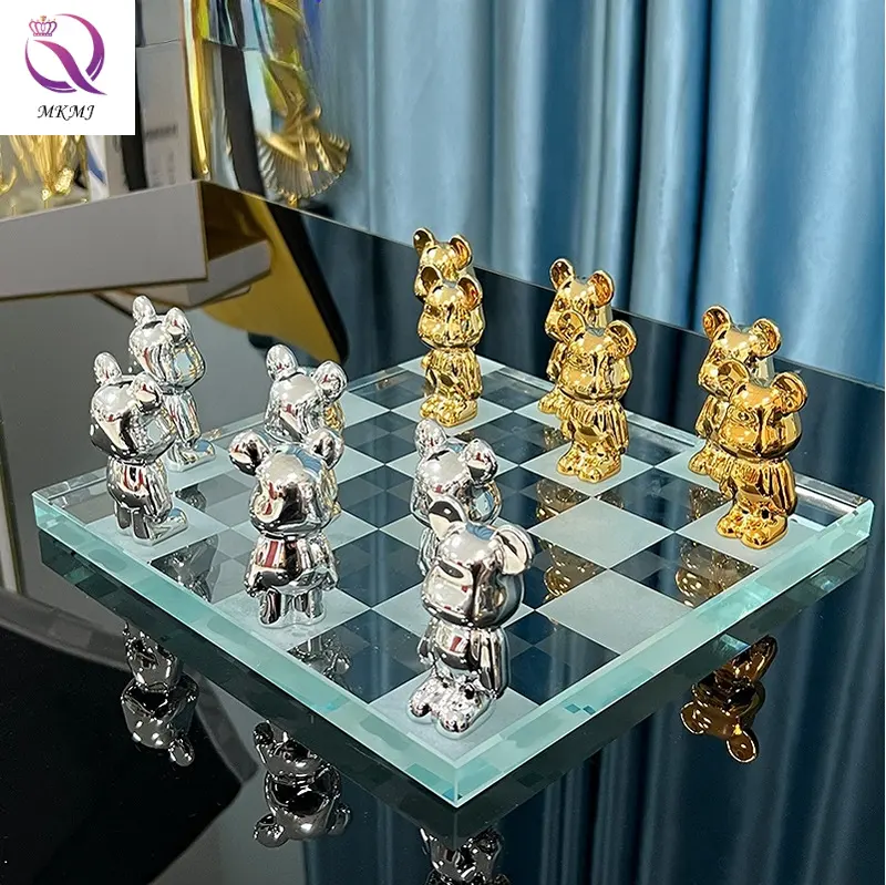 مجموعة الشطرنج عالية الجودة الكريستال الفاخرة لوحة لعبة الشطرنج ديكور الكئيب الدب قطع الشطرنج للألعاب الداخلية