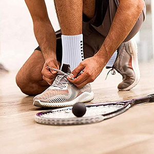 Chaussettes de jeu multicolores confortables et portables en tissus durables de haute qualité, préférées par les joueurs en 2026, pour toutes les saisons - Product Image 1