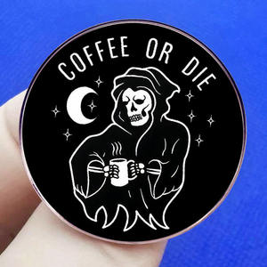 Spille da Bavero in Smalto Halloween 'Coffee or Die' con Motivo della <span class=keywords><strong>Morte</strong></span>, Distintivi <span class=keywords><strong>e</strong></span> Spille con Scritta 'Death' - Product Image 3