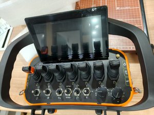 起重机/叉车/重型机械用无线工业遥控控制器CANBUS紧急停止按钮操纵杆控制 - Product Image 2