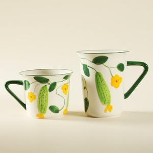Taza de Cerámica Pintada a Mano Jiutian, Antiderrames, con Diseño de Melón y Enredaderas, Estilo Fresco, para Parejas, Hogar u Oficina, Taza de Alta Gama para Leche o Café - Product Image 4