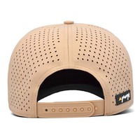 Casquette de baseball en polyester 100% avec logo personnalisé, motif à pois coloré, perforations laser, séchage rapide, respirante, pour le golf, commande OEM petite quantité