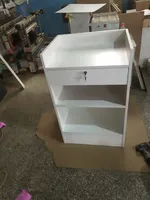 Support de registre de 18 "/Comptoir de caisse de détail Magasin de gros Caissier Île de réception Vitrine Armoire murale Comptoir de bar