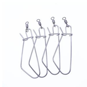 คลิปหนีบปลาสแตนเลสพร้อมตะขอเกี่ยวแบบหมุนได้สำหรับอุปกรณ์ตกปลาเหยื่อสด แพ็คขนาดเดียว - Product Image 3