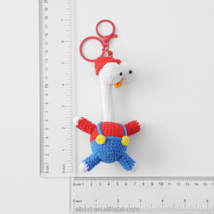 Llavero de ganchillo hecho a mano de pájaro de dibujos animados, lindo <span class=keywords><strong>amigurumi</strong></span> de <span class=keywords><strong>ojos</strong></span> grandes y cuello largo, colgante para bolso, colgante para mochila, regalo de costura - Product Image 6