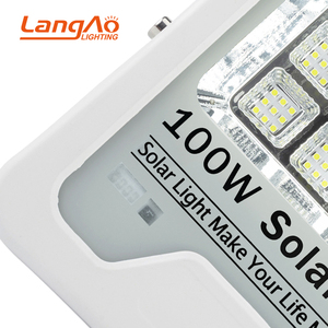 High Power Outside Waterproof IP66 basketball court 50 100 200 Watt Solar LED Flood Light - Product Image 3
