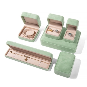 Boîte à bijoux en velours personnalisée, couleur macaron fraîche, boîte à bijoux vert menthe, boîte à bijoux arrondie, logo personnalisable - Product Image 1