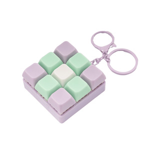9 phím chống căng thẳng ngón tay nút Keycap cơ khí Bàn phím văn phòng giải nén làm dịu Keychain kim loại móc khóa cho người lớn - Product Image 2