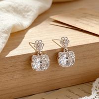 Anting Stud Bentuk Hewan Berlapis Emas Asli Tembaga, Lucu, Tebal, Elegan, Mewah, Minimalis Kecil untuk Wanita