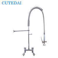 Robinet de cuisine commercial moderne en laiton chromé avec douchette extractible, hauteur 47 pouces, 2 trous, montage sur plan, pour usage hôtelier