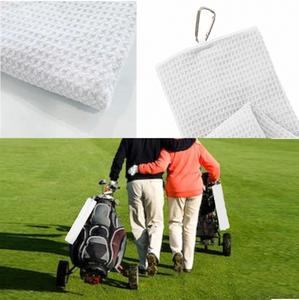 Toalla Deportiva de Microfibra con Diseño de Piña, Gruesa, Plegable en Tres Partes, Esencial para Golf - Product Image 3