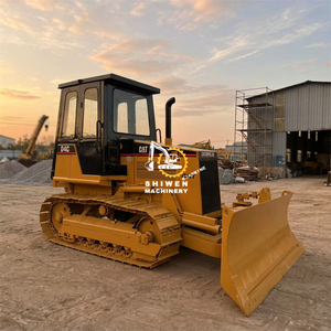 Bulldozer de orugas CAT D4C original de Japón en buen estado, capacidad de nivelación de 2m³ para construcción, maquinaria mini de 8 toneladas, CatD3C, CatD5C - Product Image 1