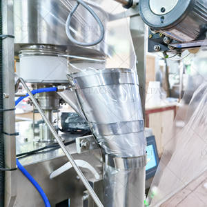 Machine <span class=keywords><strong>d</strong></span>'emballage de granulés entièrement automatique multifonctionnelle 320A pour l'emballage de 300g/500g/1kg de haricots, <span class=keywords><strong>d</strong></span>'arachides et de maïs soufflé - Product Image 4