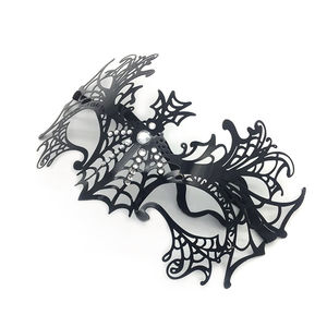 Accesorio de Disfraz para Fiesta de Halloween, Máscara de Murciélago Sexy, Media Cara Hueca, Protector Facial de Metal con Pedrería, para Mujer - Product Image 3