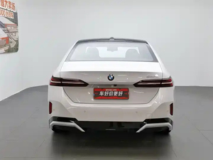 BMW 530Li M Sport 2024 Usado, Híbrido Ligero de 48V y 258HP, Sedán de Lujo, Auto Familiar Usado, 5 Plazas, Tracción Trasera, Autos de Segunda Mano en Venta para Exportación - Product Image 3