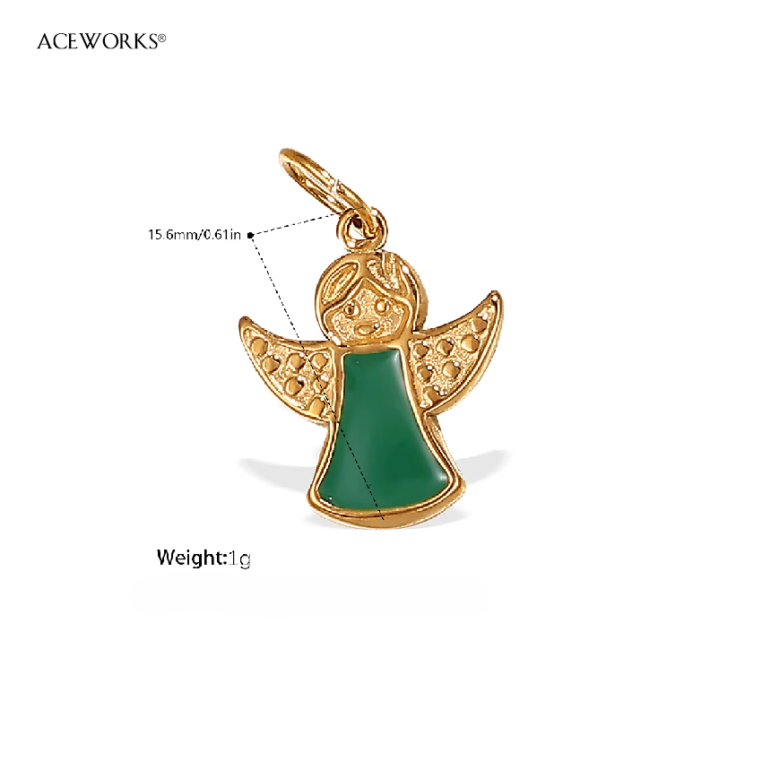 Breloque ange en émail vert